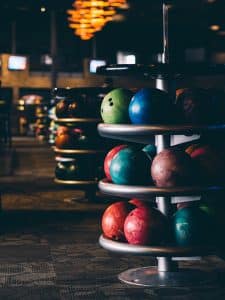 Score moyen au bowling : comment le calculer et l'améliorer